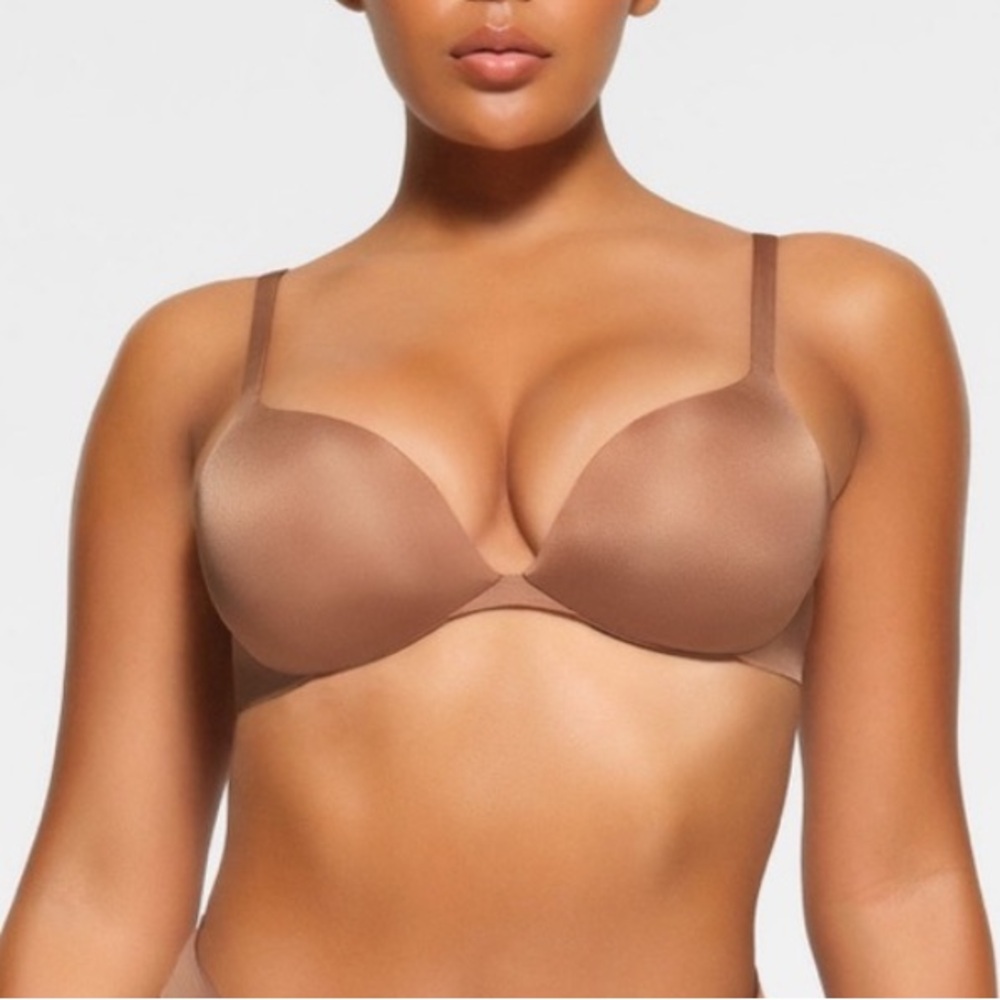Skims Bra Ultimate Pushup Plunge Sienna 36D